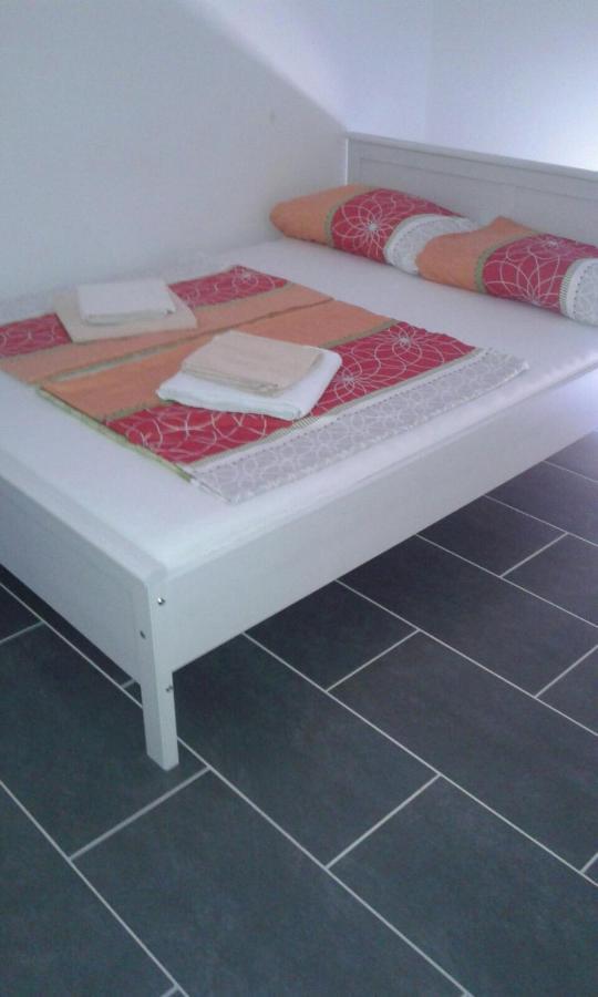 Apartment Matic فرسي المظهر الخارجي الصورة