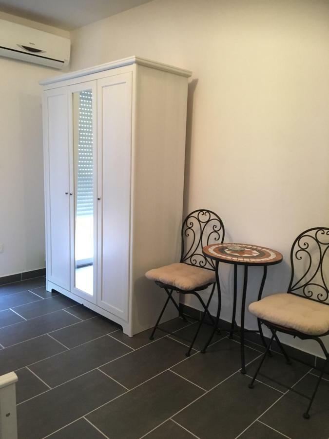 Apartment Matic فرسي المظهر الخارجي الصورة